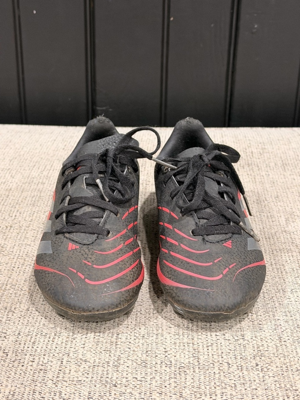 Adidas Predator Soccer Cleats in Black with Red Accents - Picture 6 of 9